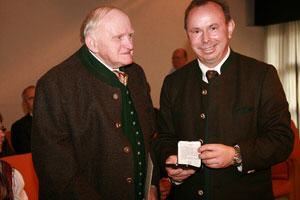 Franz Schwab (links)